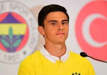 Eljif Elmas'a ülkesinden ödül