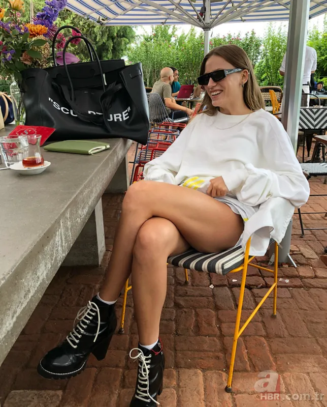 Kerem Bürsin’den ayrılan Serenay Sarıkaya ile tanışmak isteyen çapkınlar Yasemin Özilhan’ı devreye soktu 11