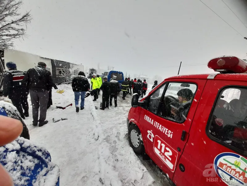 Tokat’ta yolcu otobüsü devrildi! Ölü ve yaralılar var 9