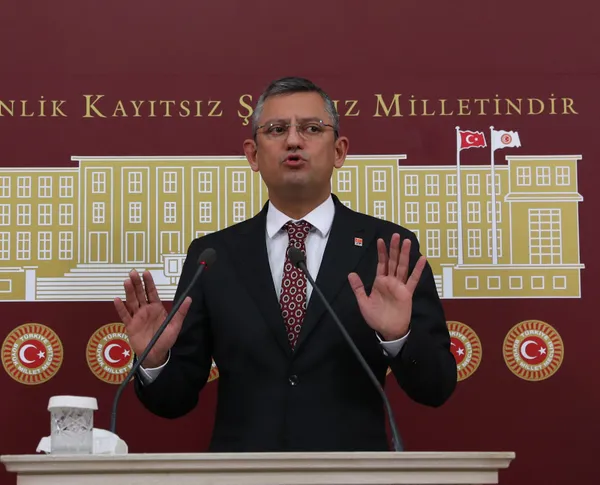 Özgür Özel’den ’HDP’ye bakanlık’ açıklaması: Gürsel Tekin’in görüşleri partiyi bağlamıyor