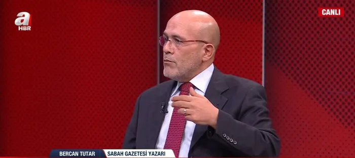 netanyahudan-bmde-1947-yalani-filistin-manipulasyonuyla-soykirimi-ortbas-etmeye-calisti-yahudiler-nazilerden-k-1759017910723.jpg Sabah Gazetesi Yazarı Bercan Tutar (Fotoğraf: A Haber - Ekran Görüntüsü)