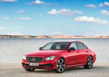 2017 Mercedes E 180 fiyat listesi belli oldu