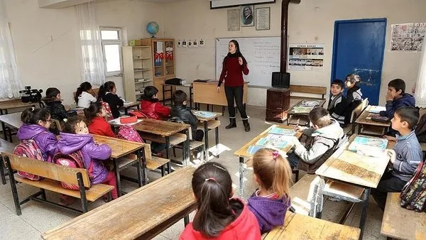 MEB Uzman öğretmenlik örnek sorular PDF yayımlandı mı? Uzman öğretmenlik soru dağılımı açıklandı mı? - 3