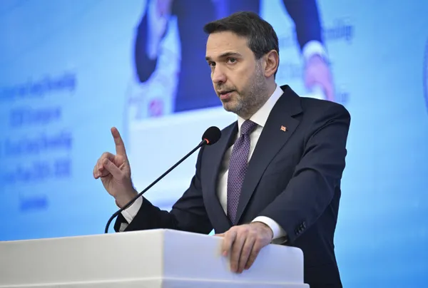 Enerji ve Tabii Kaynaklar Bakanı Alparslan Bayraktar açıkladı! Enerjide en büyük yatırım doğal gaz ve petrol üretimine yapılacak