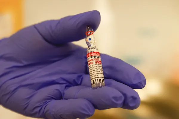 Sputnik V aşısının etkinliği tescillendi! Yüzde 91.6 etkili