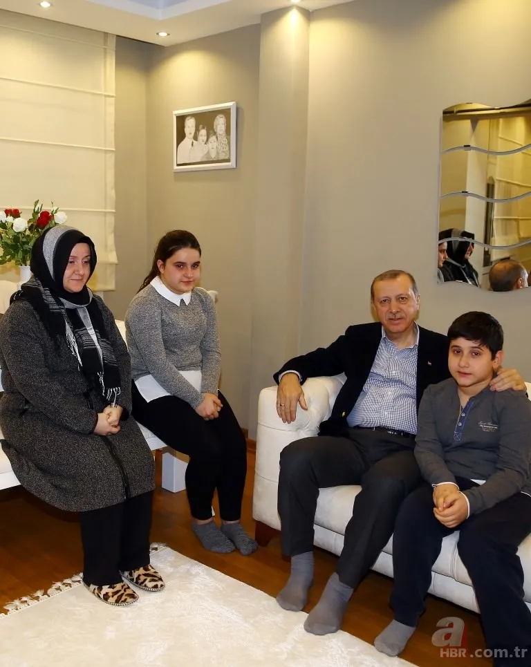 Cumhurbaşkanı Erdoğan’dan 15 Temmuz şehitlerinin ailelerine ziyaret 5