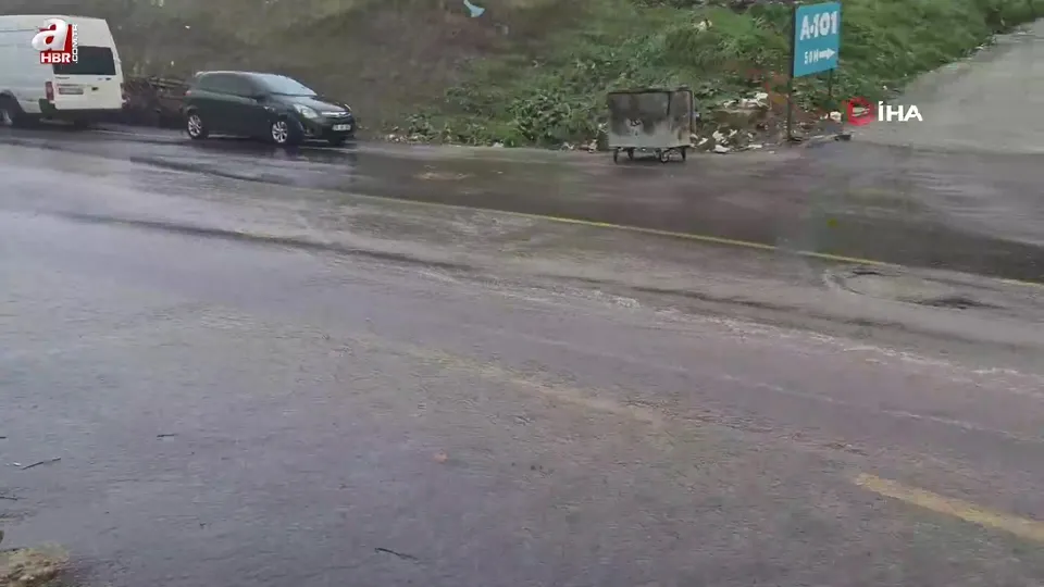 Tekirdağ’da sağanak yağış etkili oluyor