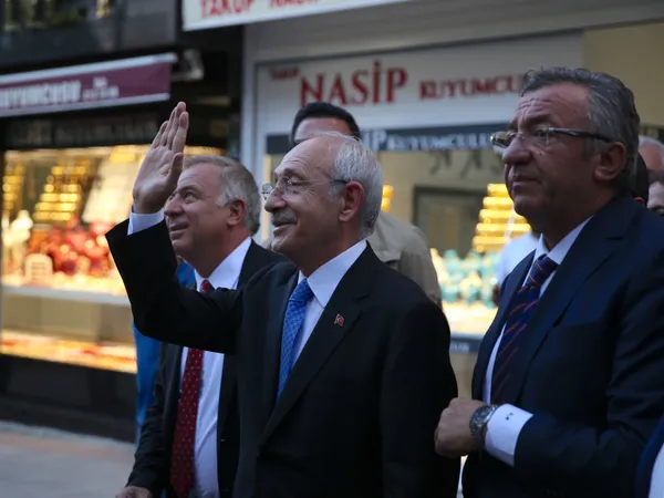 Erzurum’da Kılıçdaroğlu’nu terleten anlar: HDP ile ittifak soruldu ’Kim yandaş çıkıyorsa Allah belasını versin’ dedi