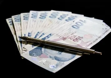 Emekliye seyyanen zam verilecek mi? 3 Ocak 2025 memur zammına seyyanen dahil mi?