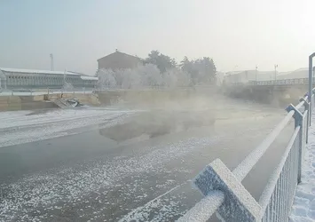 Tüm ilçe dondu! Ağrı'nın Taşlıçay ilçesinde hava sıcaklığı sıfırın altında 26,1 derece