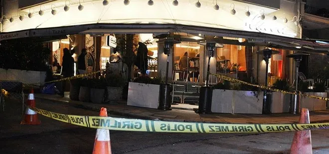 Ünlü sanatçı Teoman’ın da bulunduğu kafeye silahlı saldırı! Yaralılar var