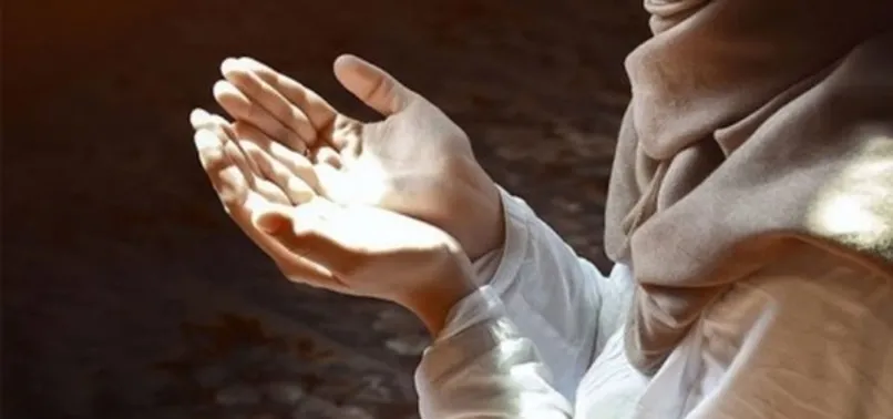 Adetliyken Miraç Kandili'nde hangi dualar okunur? Regl iken kandilde nasıl ibadet edilir, hangi zikirler çekilir?