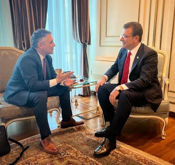 CHP’de kaos büyüyor! Kemal Kılıçdaroğlu’nu Değişime ikna edemeyen Ekrem İmamoğlu parti kurma hazırlığında! Yanına alacağı ilk isim İYİ Parti’den...