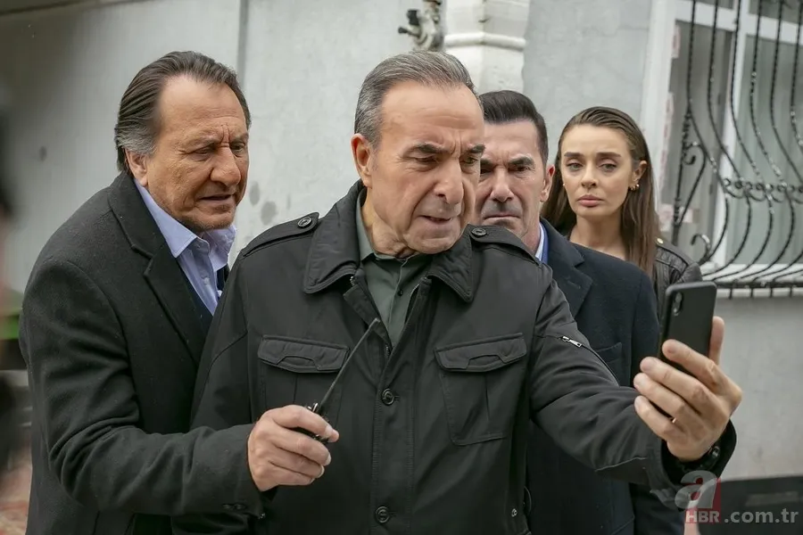 Arka Sokaklar'ın Engin Komiser'inden FİNAL açıklaması! Arka Sokaklar final mi yapıyor, bitecek mi? Başka kanala mı geçecek? 11