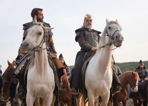 destan-18-yeni-bolum-son-fragman-izle-batuga-dag-tahtina-oturuyor-1649062544831.jpg Destan 18. yeni bölüm son fragman izle | Batuga dağ tahtına oturuyor - 1