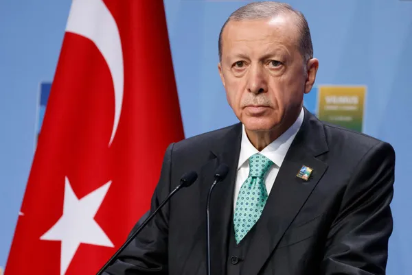 Son dakika: Başkan Erdoğan NATO Zirvesi dönüşü basın mensuplarının sorularını yanıtladı!