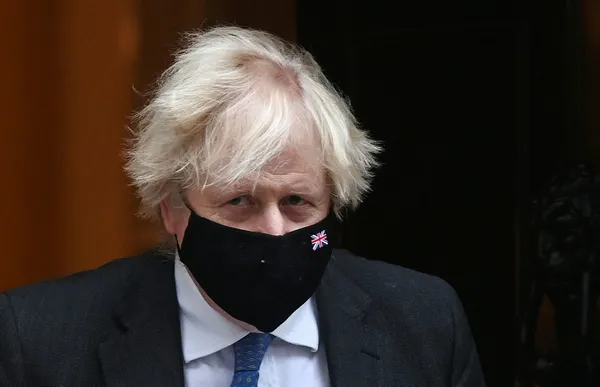 avrupa-omicrona-hazirlaniyor-johnson-ve-macrondan-kritik-adim-1640611549139.jpg Avrupa Omicron'a hazırlanıyor! Johnson ve Macron'dan kritik adım - 1