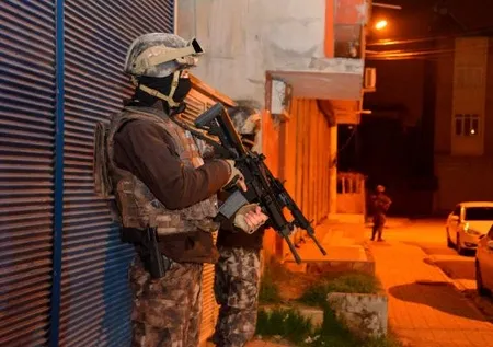 Adana'da merkezli bahis operasyonunda gözaltı sayısı 107 oldu