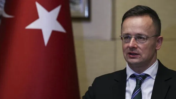 1688499696546.jpg Macaristan'dan İsveç'in NATO üyeliği için Türkiye şartı: Onaya hazır olduklarına dair bir işaret verirlerse biz de destekleyeceğiz - 4