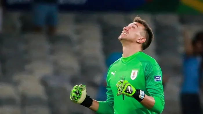 fernando-muslera-milli-takim-kariyerini-noktaladi-emekli-oldum-1714062345149.jpeg Fernando Muslera milli takım kariyerini noktaladı! "Emekli oldum" - 3