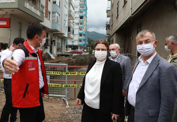 Son dakika: Bakan Yanık Rize ve Artvin’de incelemelerde bulundu