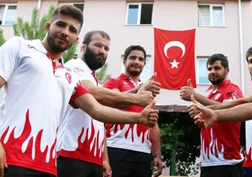 Taha Akgül ve Selçuk Çebi dünyanın en iyisi