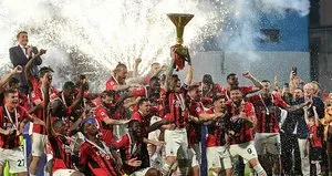 Serie A’da Milan, 11 yıl sonra şampiyon oldu!