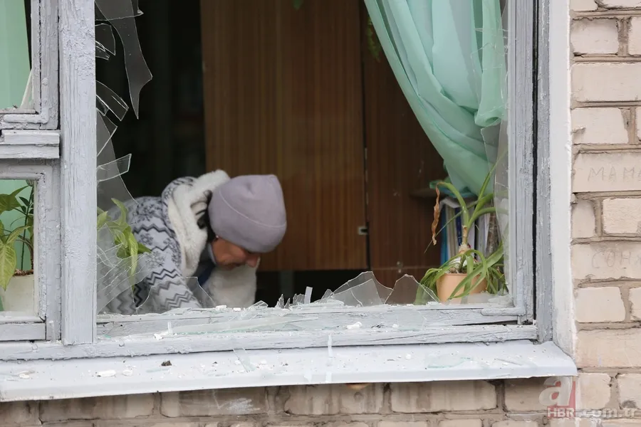 Putin'in katıldığı kutlamalara damga vuran pankart! Gizemli Z değişti 11