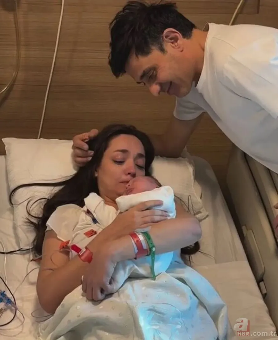 Atlas bebek doğdu! Zeynep Tuğçe Bayat ile Cansel Elçin oğullarını kucaklarına aldı 5