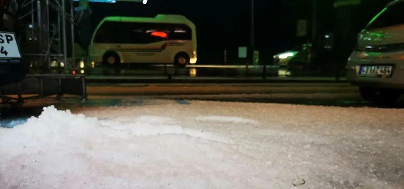 Marmaris’i dolu vurdu! Sürücüler hazırlıksız yakalandı
