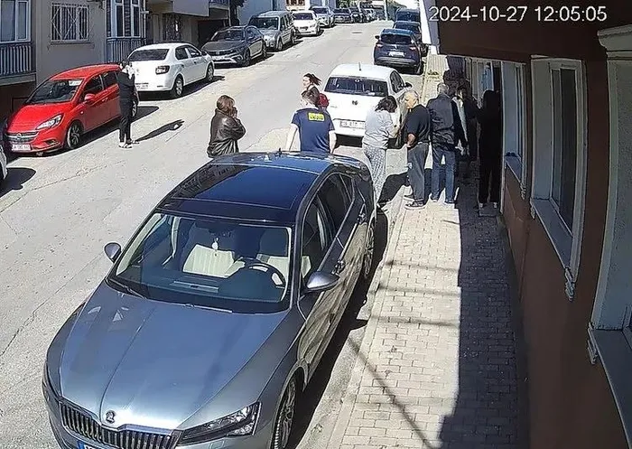 1733820356813.jpeg Çocuklarının gözü önünde katledildi! Dehşet anları ortaya çıktı - 3
