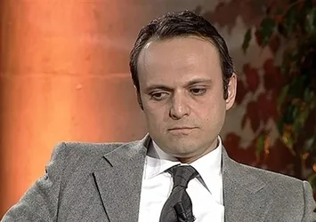 FETÖ'nün gazetecilerinin evinden de 1 dolar çıktı