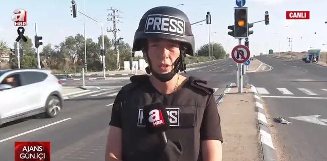 cuma-ablukasi-musluman-genclere-gecis-izni-yok-tomadan-sikilan-suyun-sirri-1697807901049.jpg CUMA ABLUKASI | Müslüman gençlere geçiş izni yok! TOMA'dan sıkılan suyun sırrı - 3