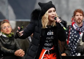 Madonna'ya terör soruşturması