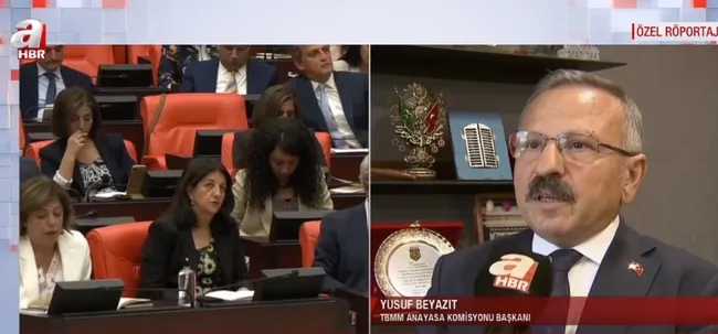 yeni-anayasa-icin-kollar-sivandi-tbmm-anayasa-komisyonu-baskani-yusuf-beyazit-a-habere-konustu-1687008074412.jpg Yeni anayasa için kollar sıvandı! TBMM Anayasa Komisyonu Başkanı Yusuf Beyazıt A Haber’e konuştu - 5