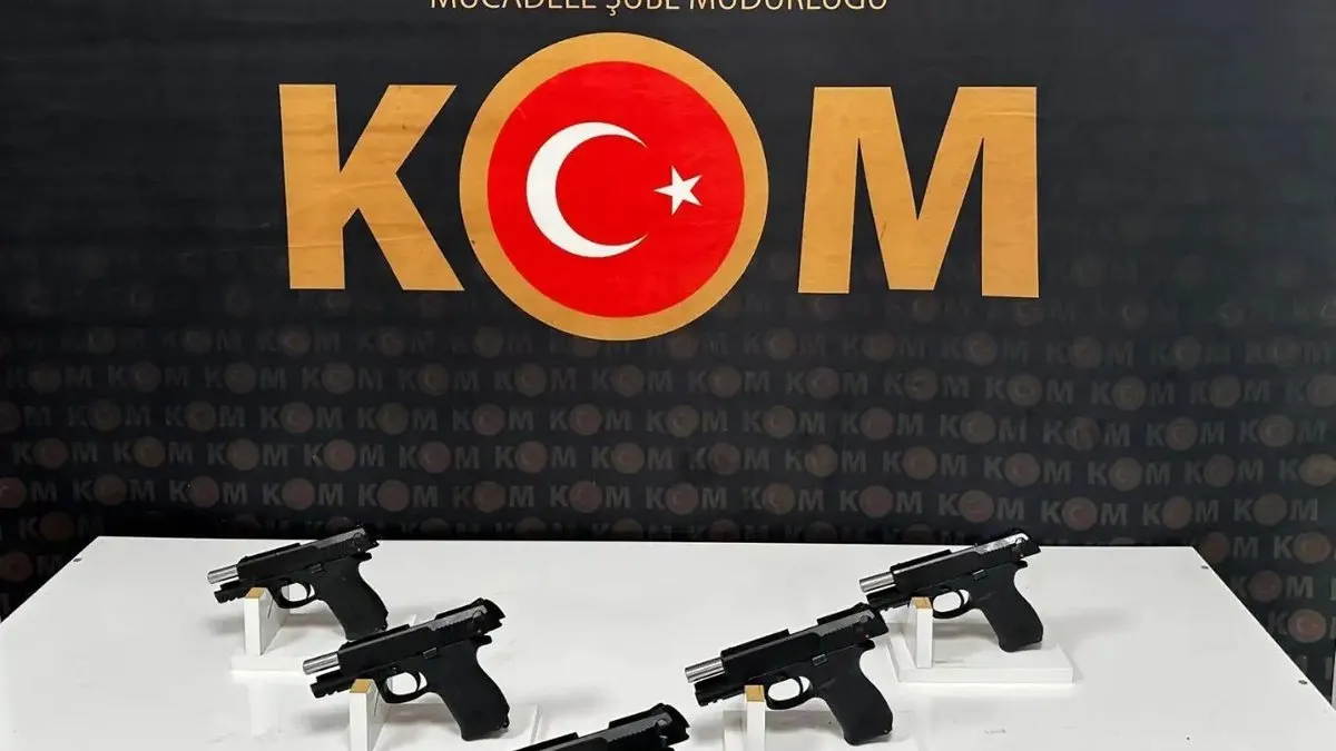 Mardin'de 5 ruhsatsız tabanca ele geçirildi
