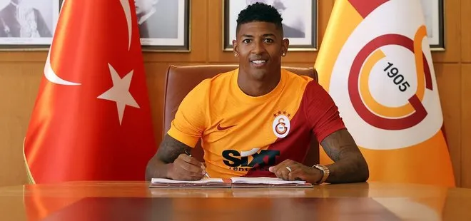 Galatasaray bir transferi daha açıkladı! Patrick van Aanholt artık sarı kırmızılı formayı giyecek