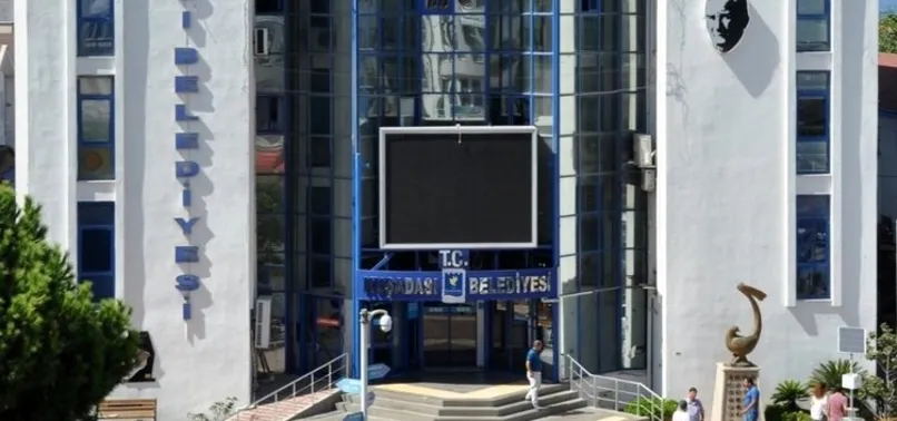 Son dakika: Kuşadası Belediyesi'nde vurgun iddiası! 750 bin ton mıcır ihalesi hangi firmaya nasıl şartlarda verildi? PKK ile bağlantılı mı?