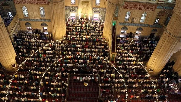 17 Ekim bugün ne kandili? Diyanet dini günler takvimi 2021 bugün hangi kandil?