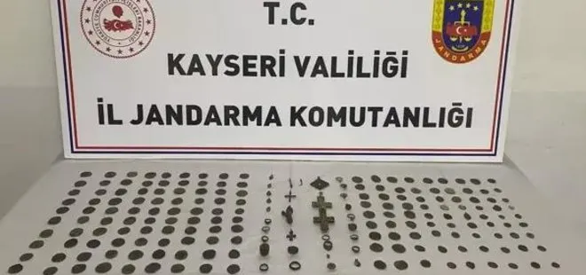 Kayseri’de tarihi eser operasyonu! 207 sikke, 16 obje ve 17 yüzük...