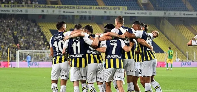 Fenerbahçe - Zimbru’yu Kadıköy’de 5-0 yendi! Avrupa yolunda önemli galibiyet