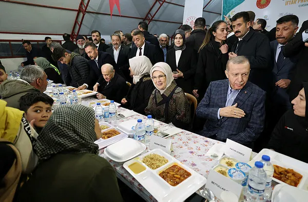 Başkan Erdoğan: 14 Mayıs’ta 7’linin raf ömrü dolacaktır