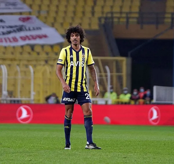 fenerbahcede-luiz-gustavo-surprizi-36-gun-sonra-yeniden-1638719818719.jpeg Fenerbahçe'de Luiz Gustavo yeniden! 36 gün sonra ilk 11'de - 2