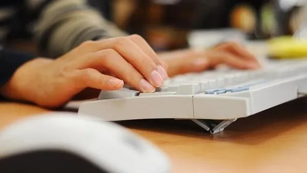 Milyonlarca çalışan haber bekliyordu! Koronavirüs nedeniyle işten çıkarılan veya ücretsiz izne ayrılanlar...