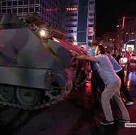 Duygusal 15 Temmuz şiirleri, mesajları! 15 Temmuz şiirleri 4, 8 kıtalık resimli 15 Temmuz mesajları ve sözleri!