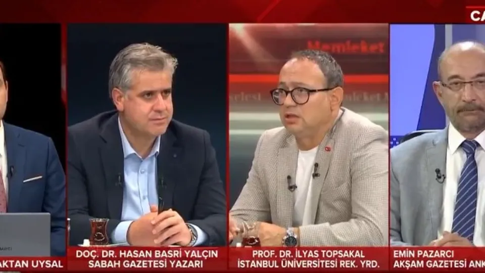 Yunan gazetesi Dimokratia’nın Başkan Erdoğan’a yönelik ahlaksız manşeti! Prof. Dr. İlyas Topsakal: Devlete küfür etmekle eş değerdir