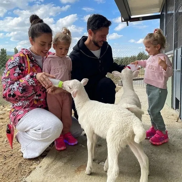 Kırmızı ışıklarda dehşeti yaşadı! Pelin Akil’in yaşadığı korku dolu anı böyle paylaştı