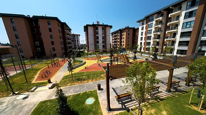 Bakan Kurum Maraş’ta: Cumhurbaşkanımız ve Aliyev ile 250 bininci konutumuzu teslim edeceğiz - 2