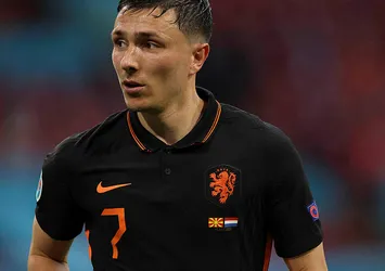 Galatasaray'ın transfer listesindeki Steven Berghuis'in menajerinden flaş açıklama