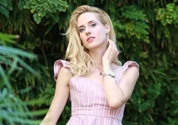 Wilma Elles'in panik anları: Çocuklarıyla kaldığı otelde çıkan yangın çıktı!